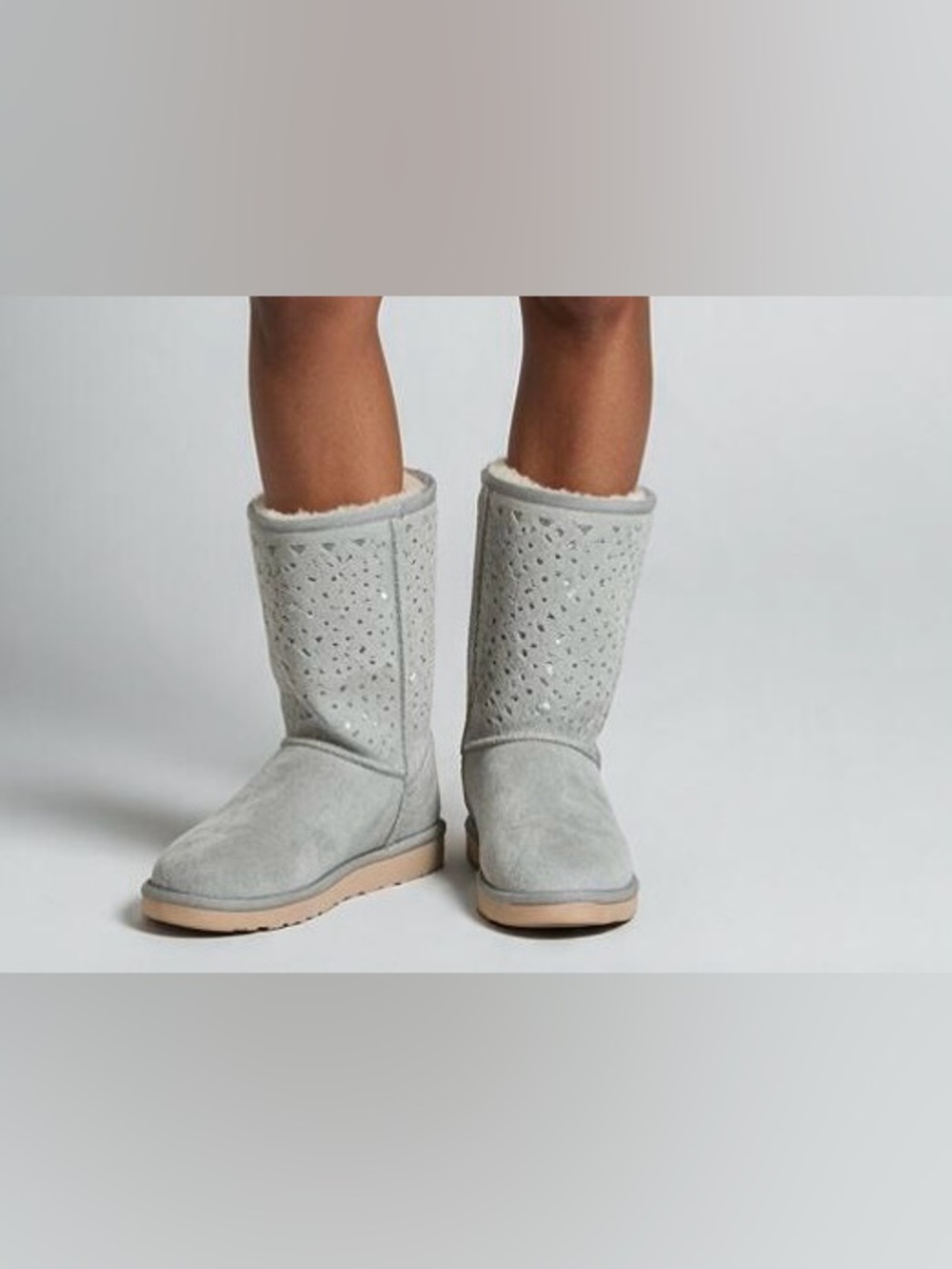 UGG Classic Short Laser Cut Winter Boots White US 9
